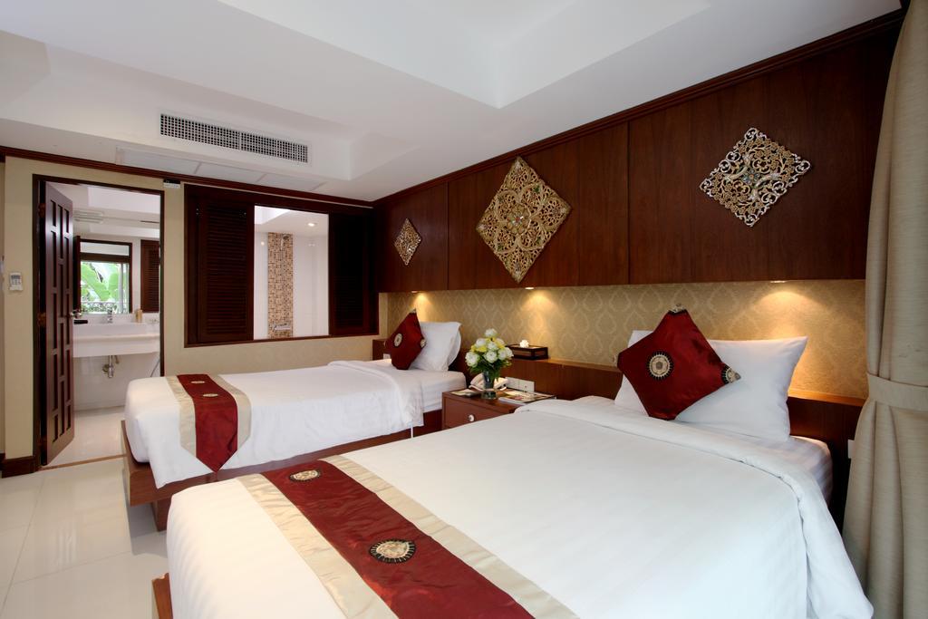 Rayaburi Hotel, Patong Ngoại thất bức ảnh