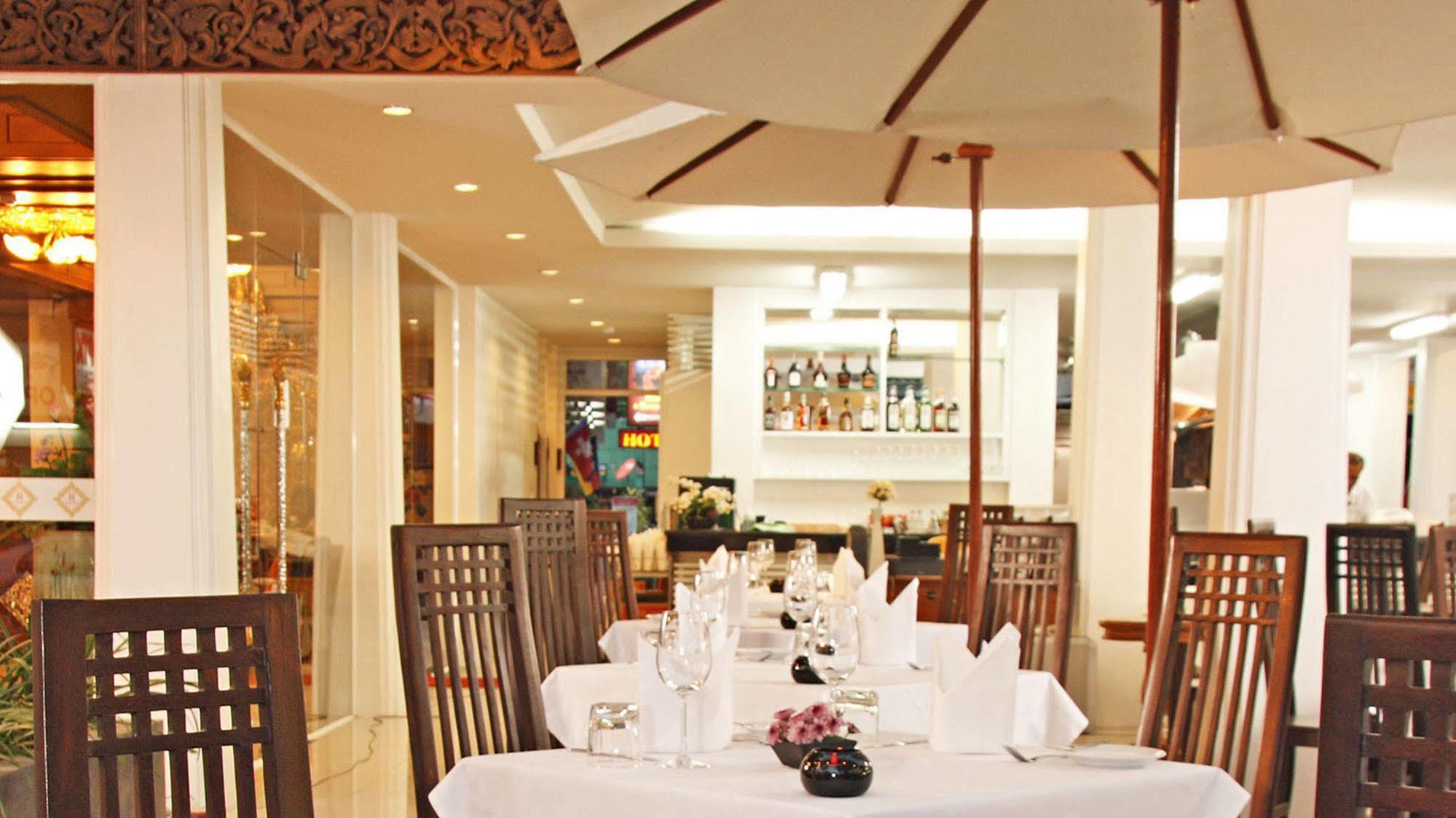 Rayaburi Hotel, Patong Ngoại thất bức ảnh